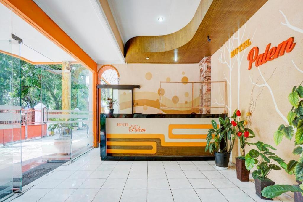 Oyo 3956 Hotel Palem 2 Syariah Malang Extérieur photo